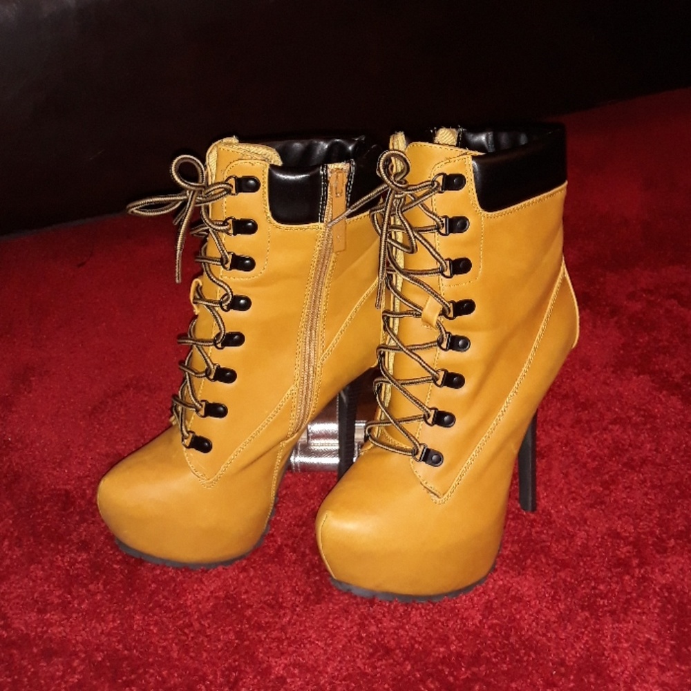 Sexy Ankle High Heels